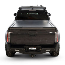Load image into Gallery viewer, Westin 24-26 Toyota Tacoma 5ft Bed Manual Retractable Tonneau Cover - Black
