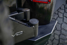 Load image into Gallery viewer, DV8 07-18 Jeep Wrangler (JK) Tire Carrier for MTO Bumper
