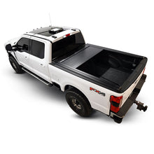 Load image into Gallery viewer, Westin 17-26 Ford F-250/F-350/F-450/F-550 SD 6ft 10in Bed Manual Retractable Tonneau Cover - Black
