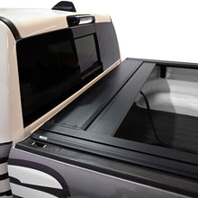 Load image into Gallery viewer, Westin 19-26 Ram 1500 (New Body)(Excl. RamBox) 5ft 7in Bed Manual Retractable Tonneau Cover - Black
