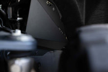 Load image into Gallery viewer, DV8 Offroad 22-23 Toyota Tundra + Sequoia Inner Fender Liners
