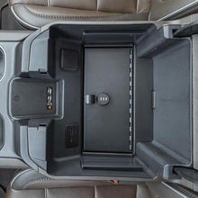 Load image into Gallery viewer, Photo - Close Up

