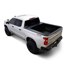 Load image into Gallery viewer, Westin 19-26 GM Silverado/Sierra 1500 5ft 8in Bed Manual Retractable Tonneau Cover - Black
