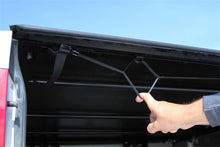 Load image into Gallery viewer, Access Original 17-19 Honda Ridgeline 5ft Bed Roll-Up Cover
