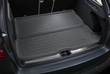 Load image into Gallery viewer, 3D MAXpider 2006-2011 BMW 3 Series Kagu Cargo Liner - Gray
