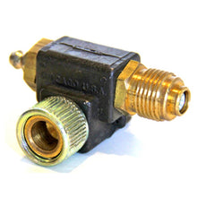 Load image into Gallery viewer, Autometer Performance Parts Standard Right Angle Adapter Accessory Kit
